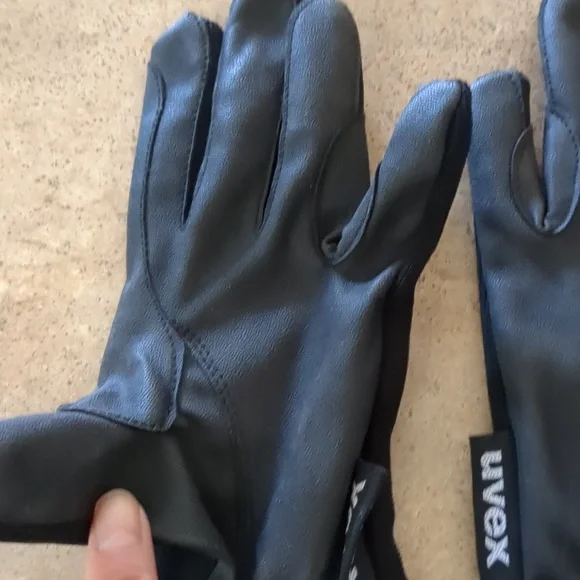 Uvex Kids Riding Gloves size 6 - Picture 4 of 8